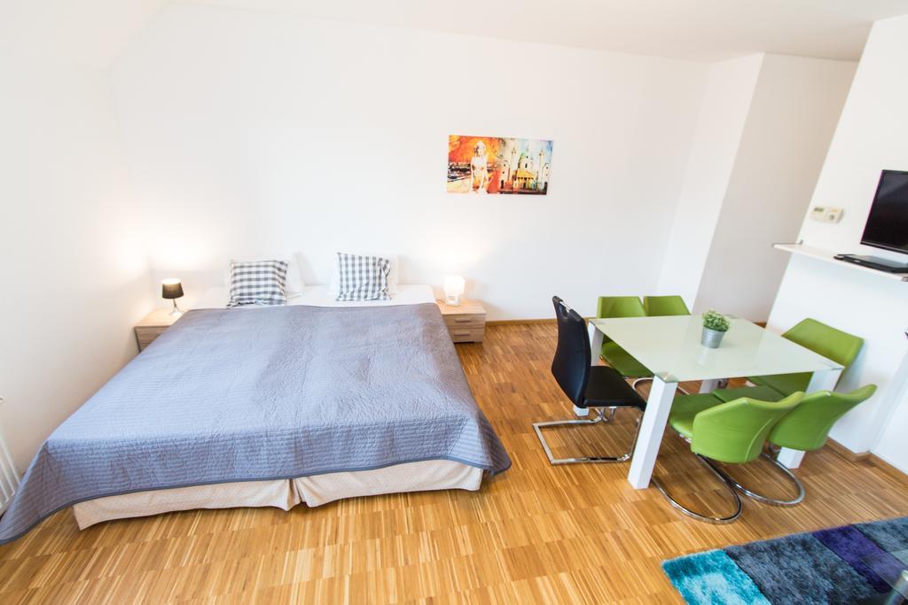 Checkvienna - Lassallestrasse Bagian luar foto