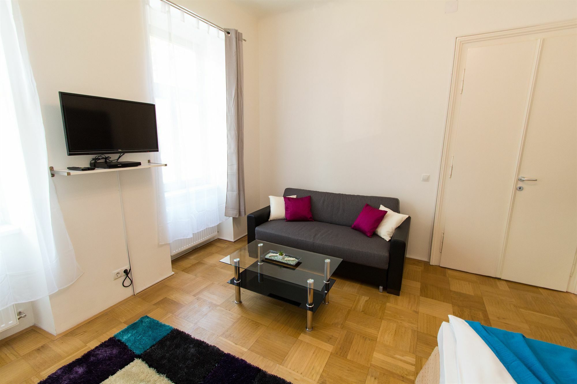 Checkvienna - Lassallestrasse Bagian luar foto